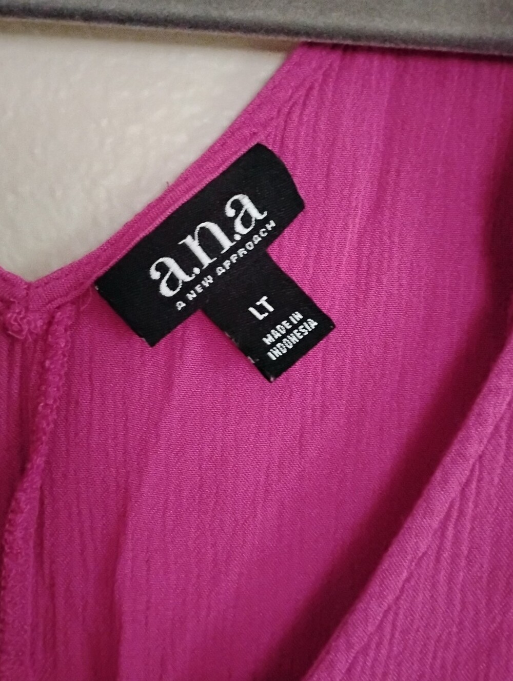 Pink Top (LT) - Picture 2 of 5